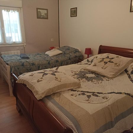 Les Chambres Du Rochereuil Bedee ภายนอก รูปภาพ